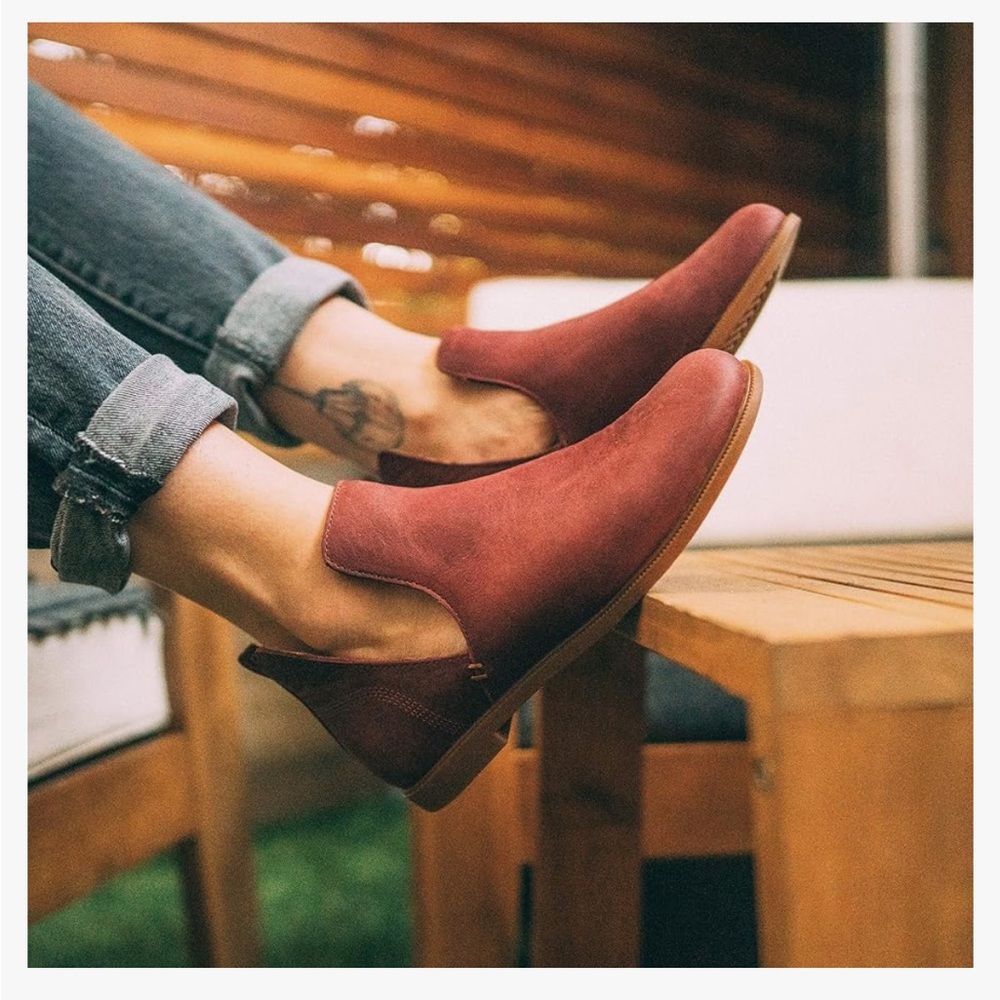 Kodiak Women's Slip-On Suede Ankle Shoes in Burgundy